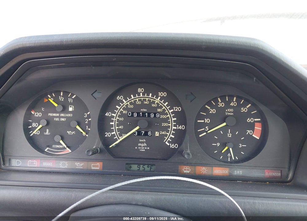 1987 MERCEDES-BENZ 300 E VIN: WDBEA30DXHA529323