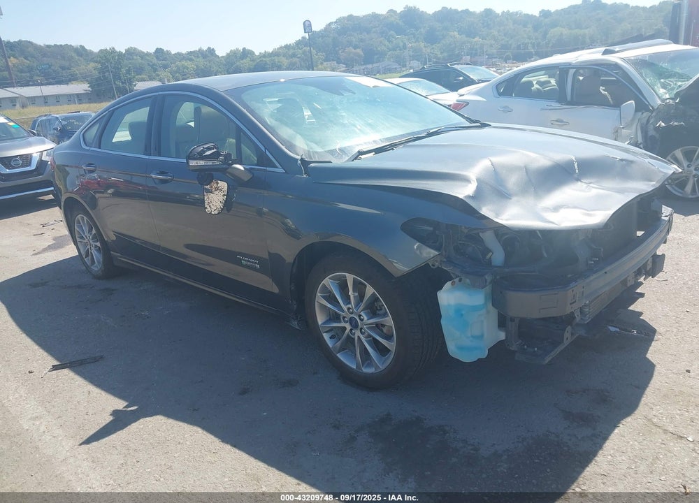2017 FORD FUSION ENERGI PLATINUM VIN: 3FA6P0SU3HR335583