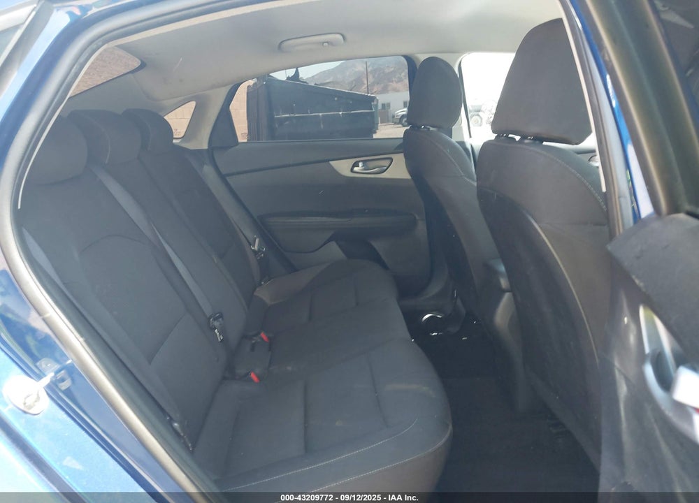2020 KIA FORTE VIN: 3KPF24AD8LE193457