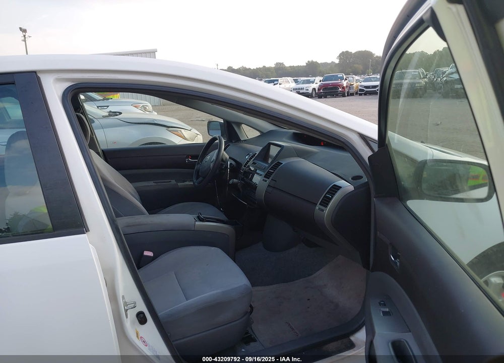 2004 TOYOTA PRIUS VIN: JTDKB20U440058703