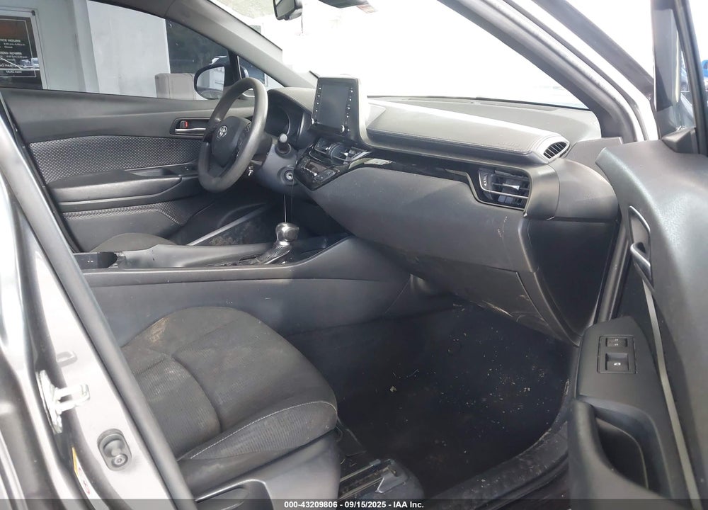 2019 TOYOTA C-HR LE VIN: JTNKHMBX1K1041586