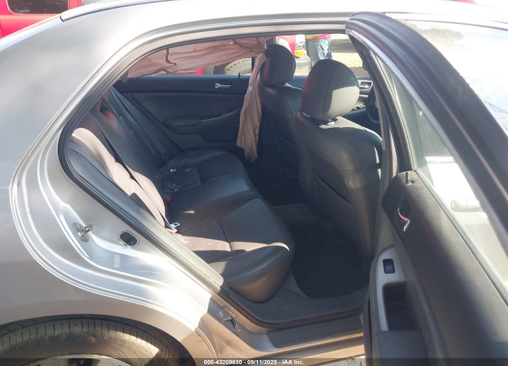 2007 HONDA ACCORD 3.0 EX VIN: 1HGCM66567A051662