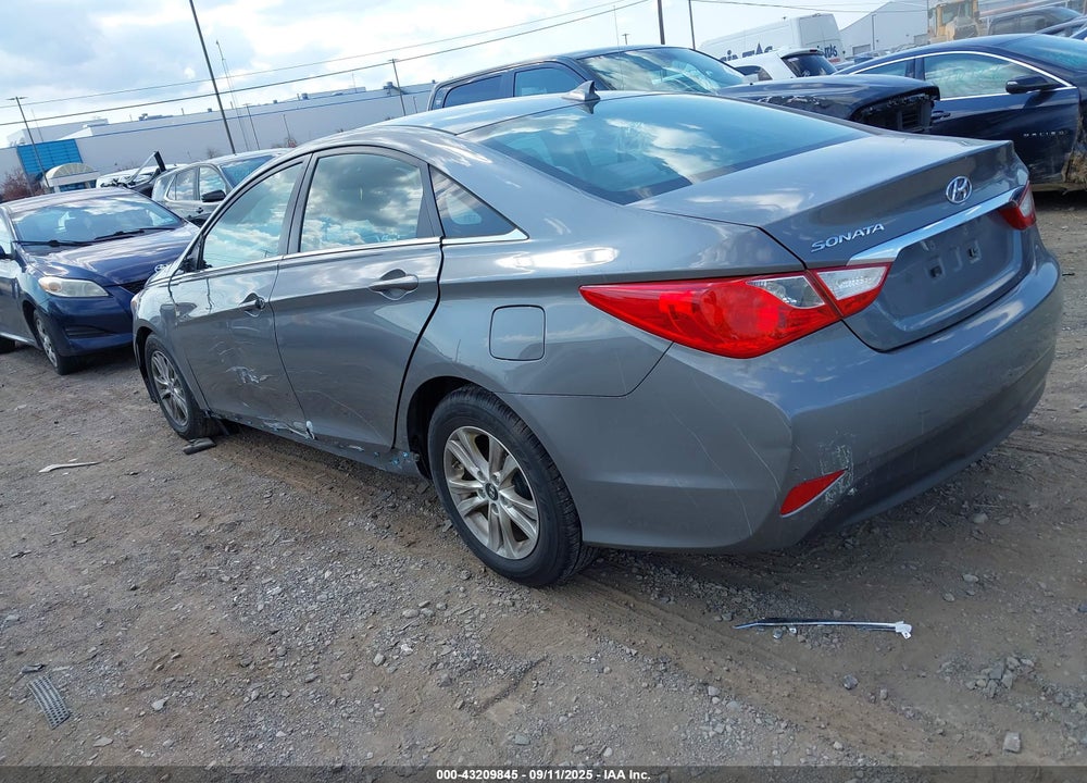 2014 HYUNDAI SONATA VIN: 5NPEB4AC5EH811836