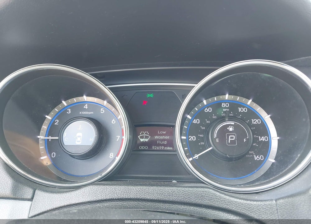 2014 HYUNDAI SONATA VIN: 5NPEB4AC5EH811836