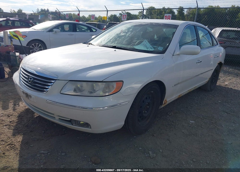 2009 HYUNDAI AZERA VIN: KMHFC46D09A351075