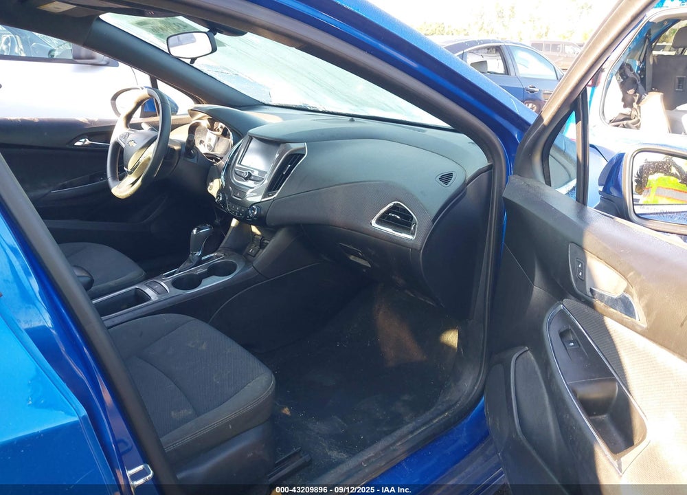 2017 CHEVROLET CRUZE VIN: 1G1BE5SMXH7252583