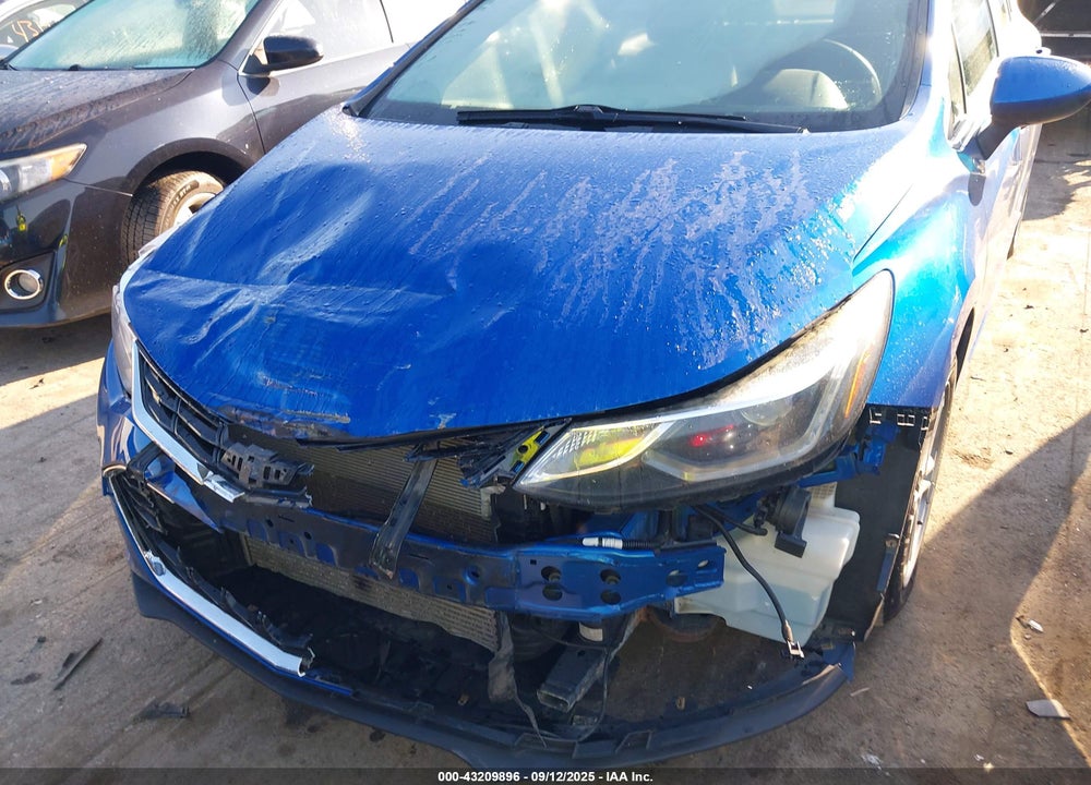2017 CHEVROLET CRUZE VIN: 1G1BE5SMXH7252583