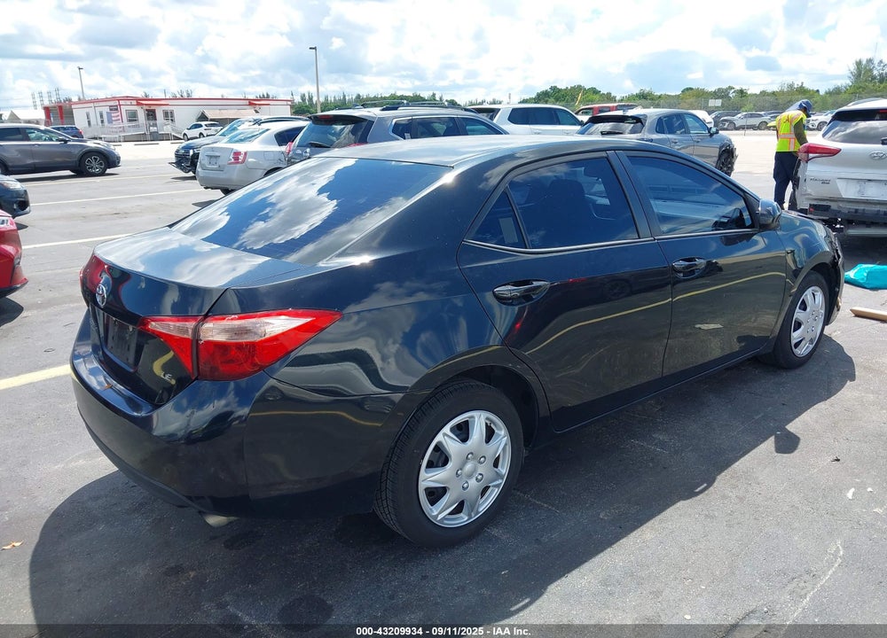 2017 TOYOTA COROLLA LE VIN: 2T1BURHE8HC897961