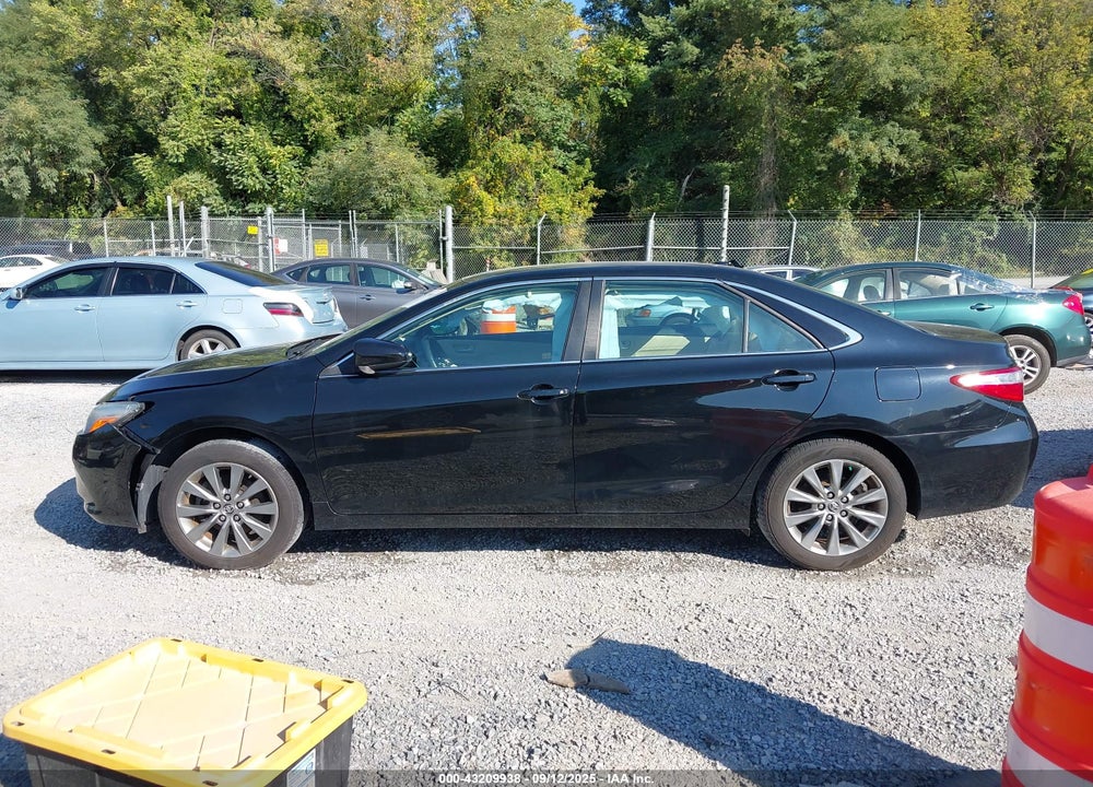 2016 TOYOTA CAMRY XLE VIN: 4T4BF1FK4GR544754