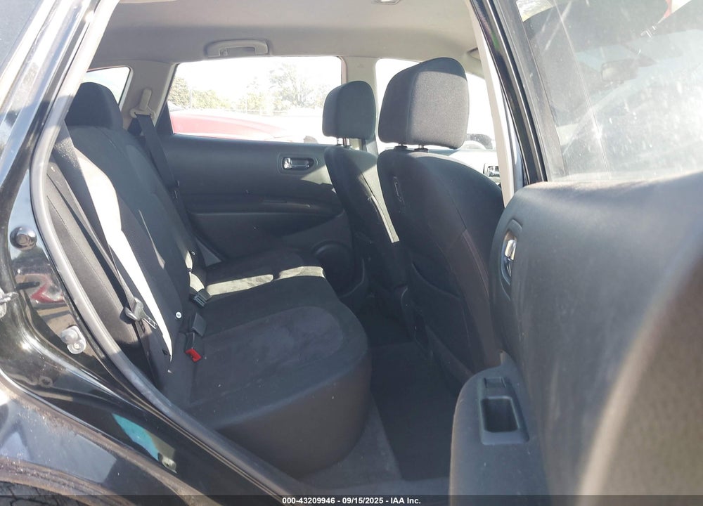 2011 NISSAN ROGUE S VIN: JN8AS5MV8BW265657