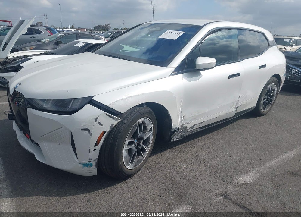 2026 BMW IX VIN: WB543CF06TCV33423