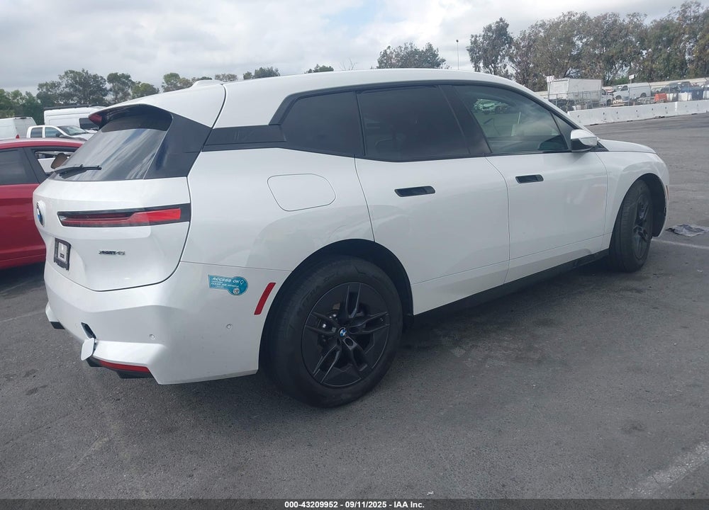 2026 BMW IX VIN: WB543CF06TCV33423