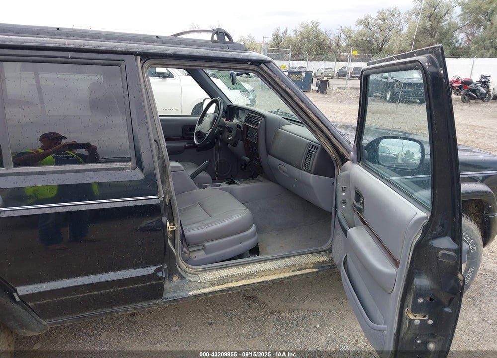 1998 JEEP CHEROKEE CLASSIC/LIMITED/SPORT VIN: 1J4FT68S4WL120752
