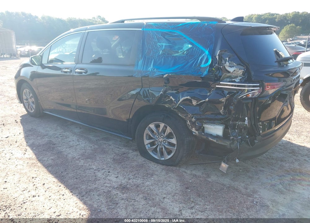 2022 TOYOTA SIENNA VIN: 5TDYRKEC5NS098857