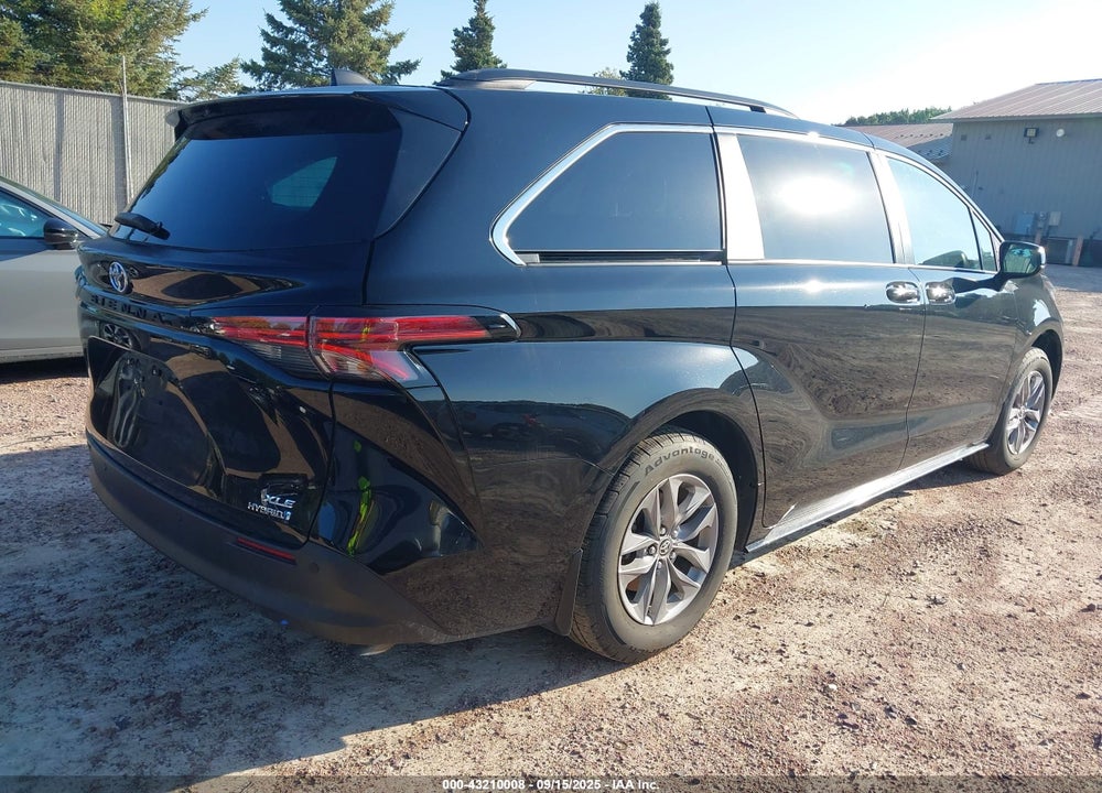 2022 TOYOTA SIENNA VIN: 5TDYRKEC5NS098857