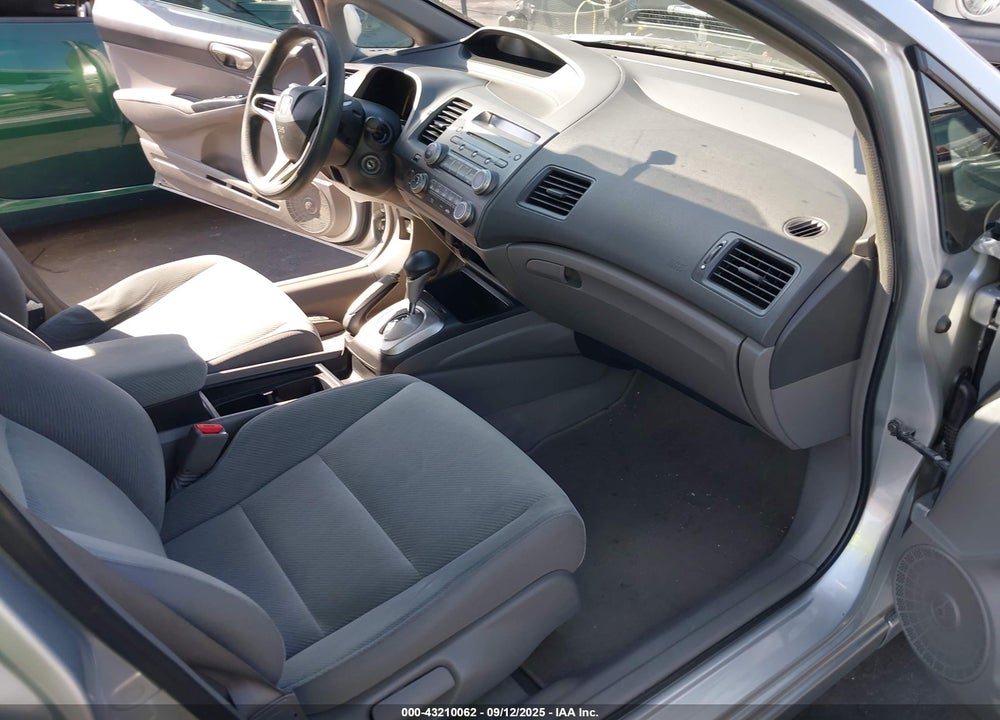 2009 HONDA CIVIC VIN: 19XFA16599E027816