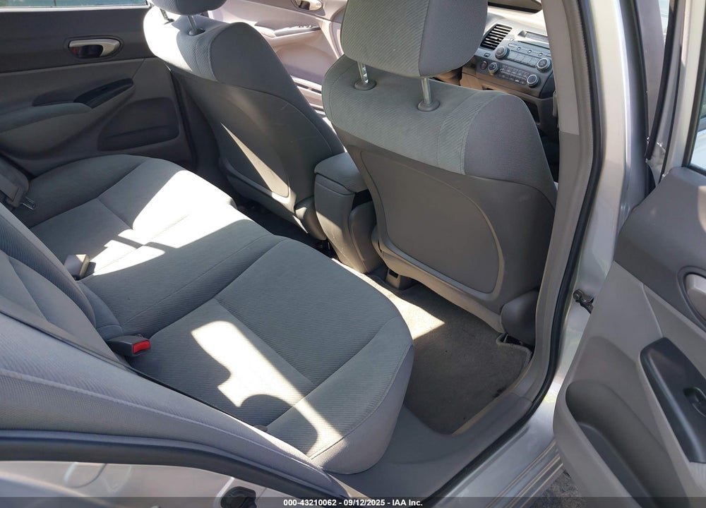 2009 HONDA CIVIC VIN: 19XFA16599E027816