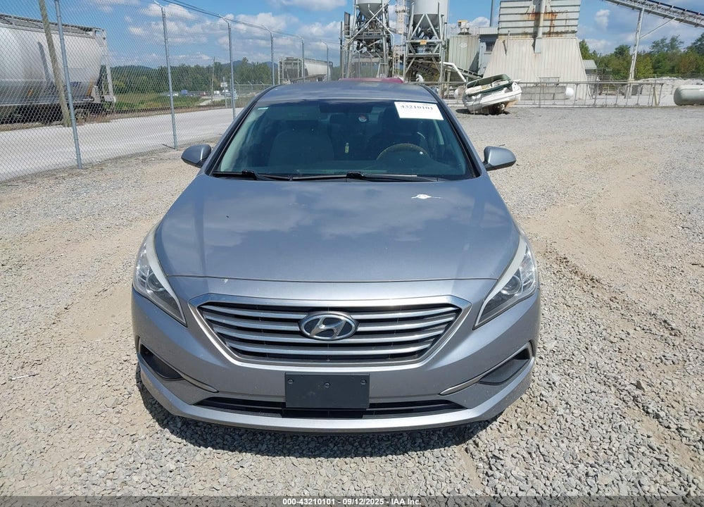 2017 HYUNDAI SONATA VIN: 5NPE24AF4HH490709