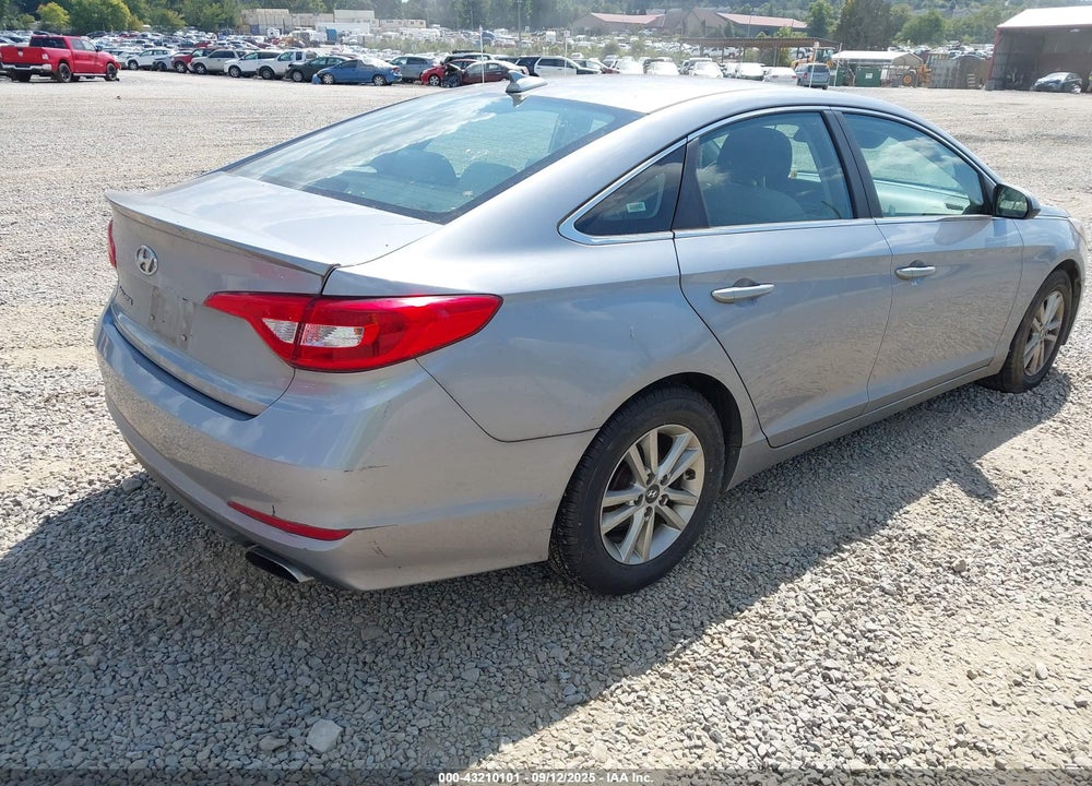2017 HYUNDAI SONATA VIN: 5NPE24AF4HH490709