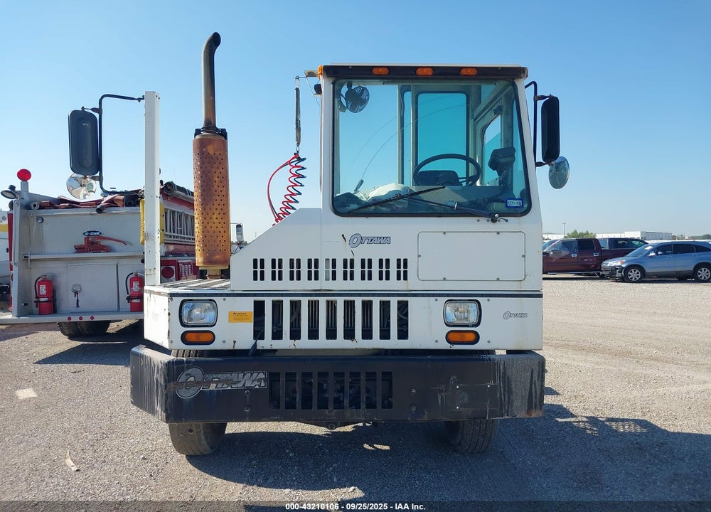 2001 OTTAWA YT 3U VIN: 11VA813EX1A000034