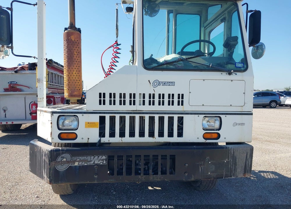 2001 OTTAWA YT 3U VIN: 11VA813EX1A000034