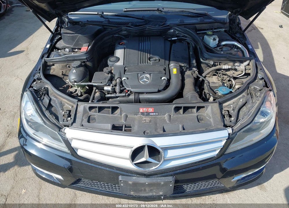 2012 MERCEDES-BENZ C CLASS VIN: WDDGF4HB6CA715508