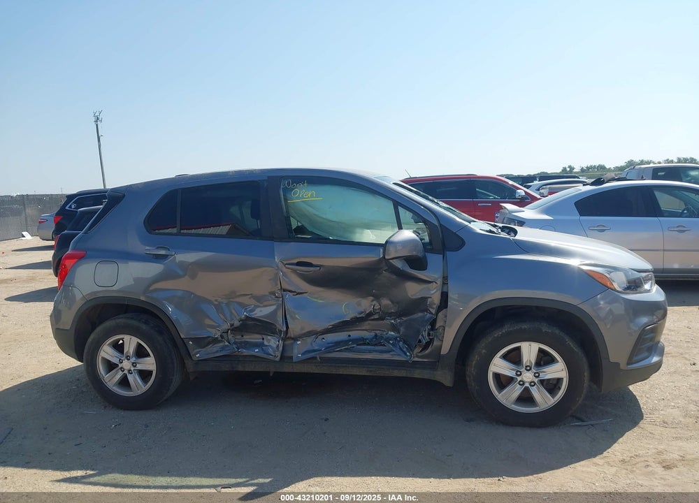 2020 CHEVROLET TRAX VIN: 3GNCJNSB7LL148649