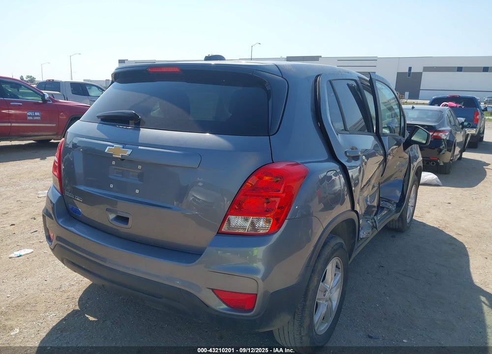 2020 CHEVROLET TRAX VIN: 3GNCJNSB7LL148649