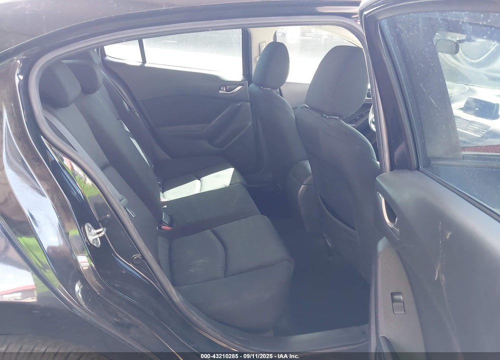 2015 MAZDA 3 VIN: JM1BM1T71F1245940