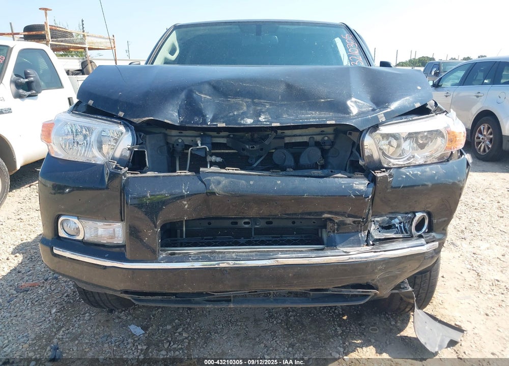 2011 TOYOTA 4RUNNER VIN: JTEZU5JR4B5028598