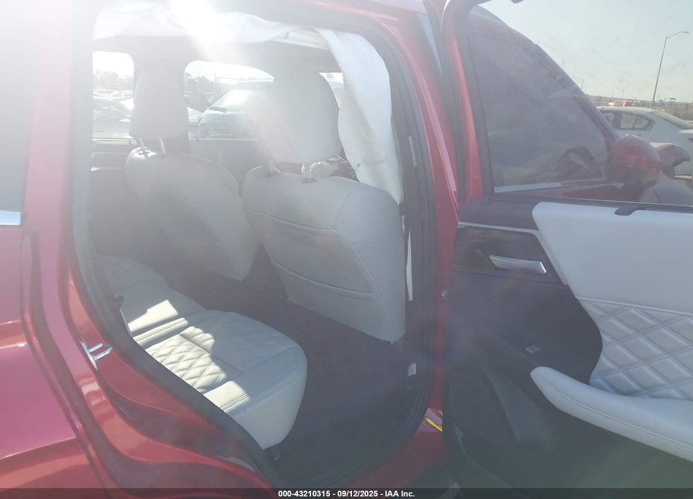 2024 MITSUBISHI OUTLANDER VIN: JA4J3WA86RZ064405