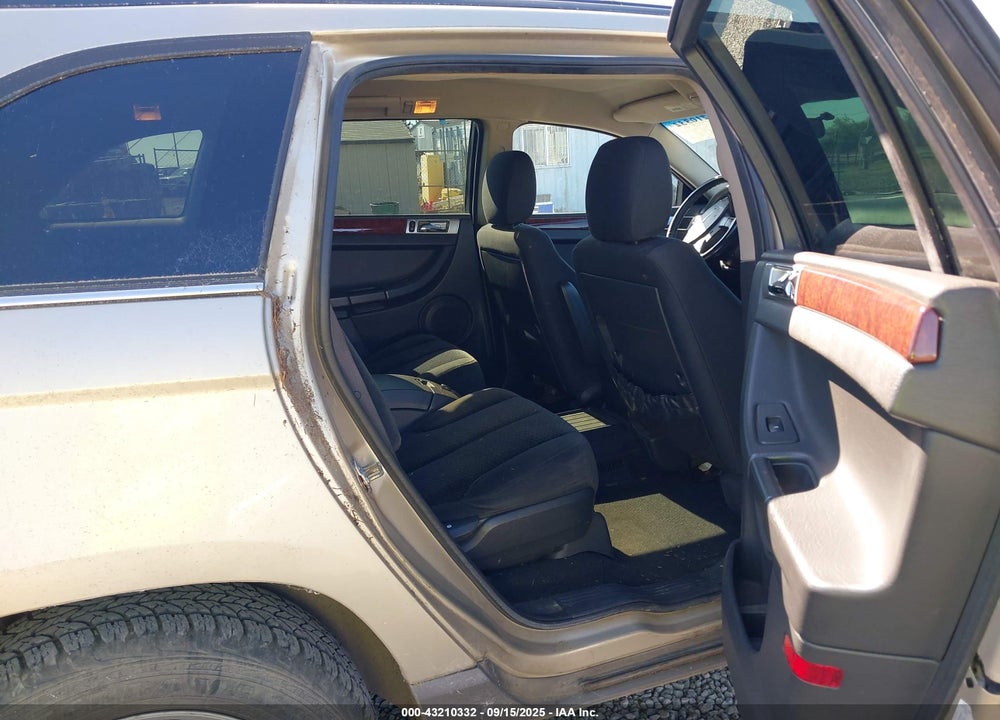2005 CHRYSLER PACIFICA TOURING VIN: 2C4GM68445R589158