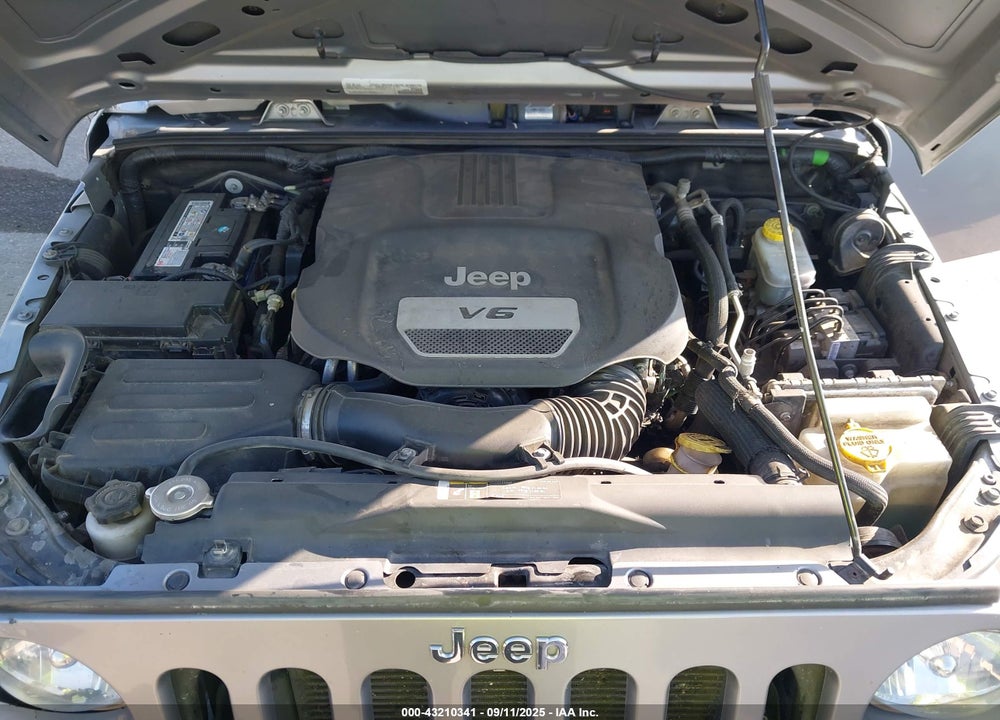 2018 JEEP WRANGLER UNLIMITED VIN: 1C4HJWDG2JL855633