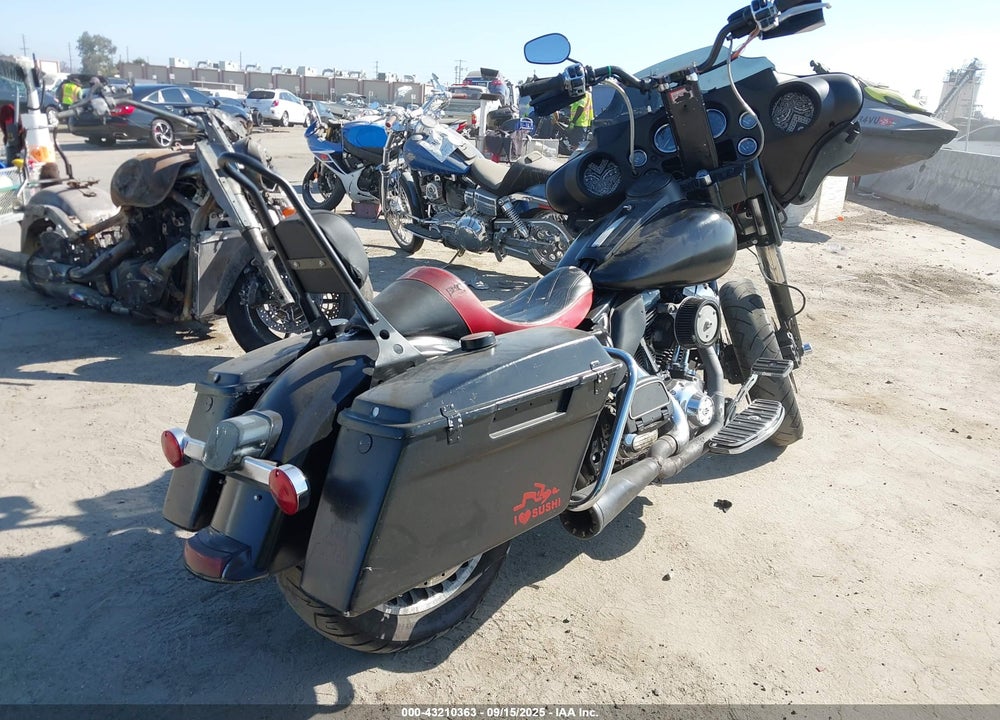 2012 HARLEY-DAVIDSON FLHTCU ULTRA CLASSIC ELECTRA GLD VIN: 1HD1FCM18CB619363