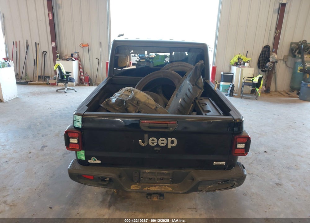 2020 JEEP GLADIATOR VIN: 1C6HJTFG8LL106938