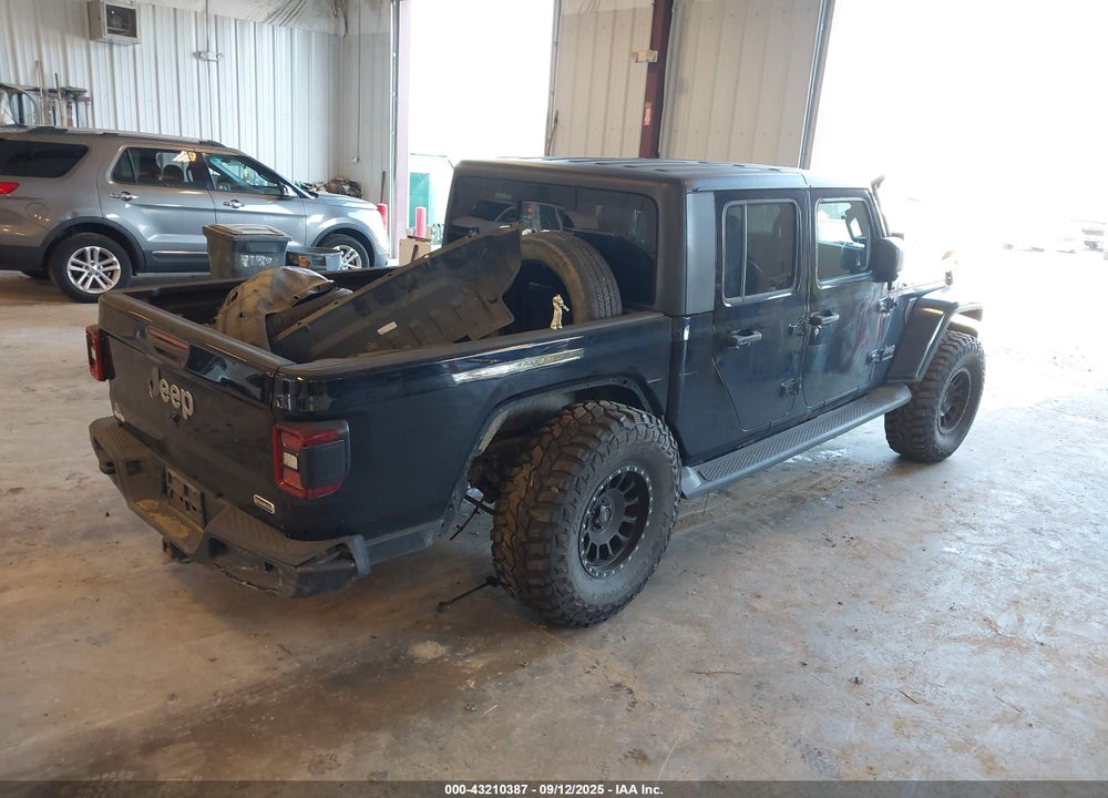 2020 JEEP GLADIATOR VIN: 1C6HJTFG8LL106938
