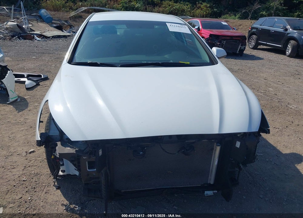 2019 HYUNDAI SONATA SE VIN: 5NPE24AFXKH745595