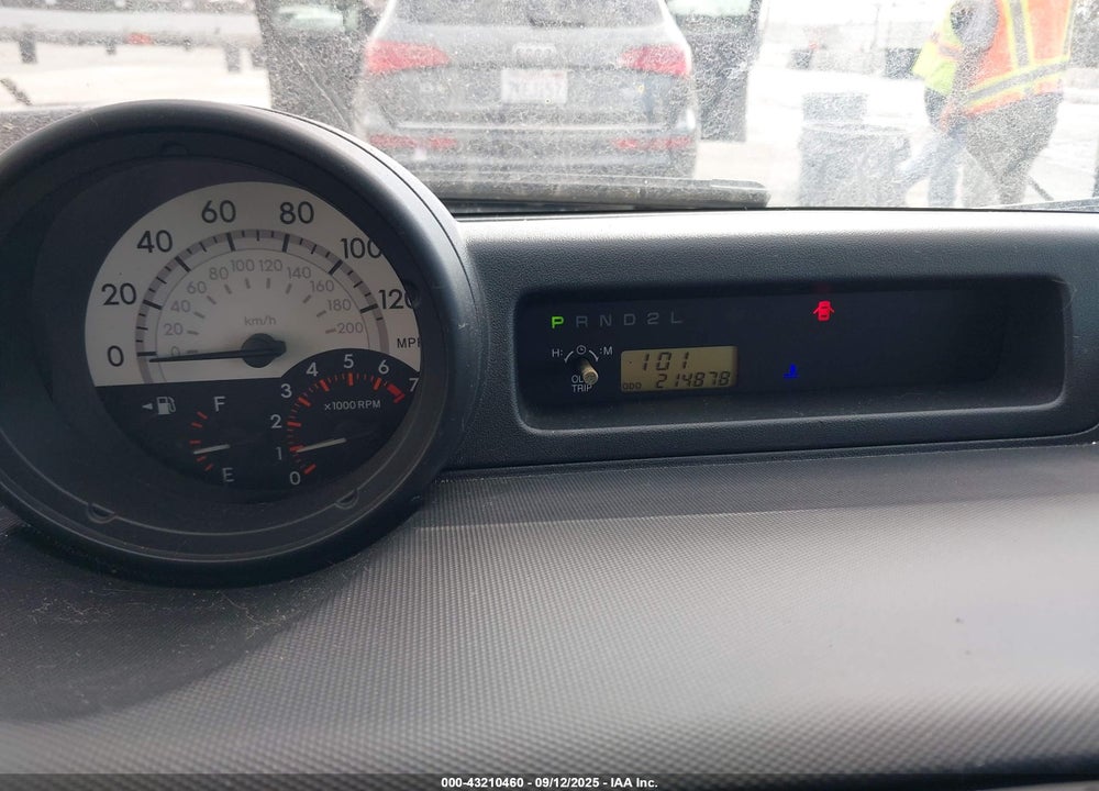 2006 SCION XB VIN: JTLKT324864099917