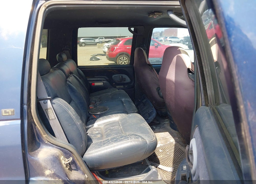 1996 CHEVROLET TAHOE VIN: 1GNEK13R2TJ344273