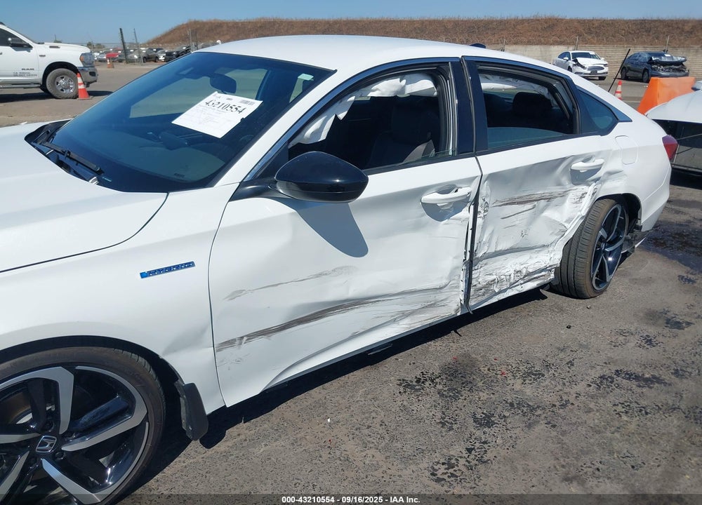 2022 HONDA ACCORD HYBRID SPORT VIN: 1HGCV3F29NA046731