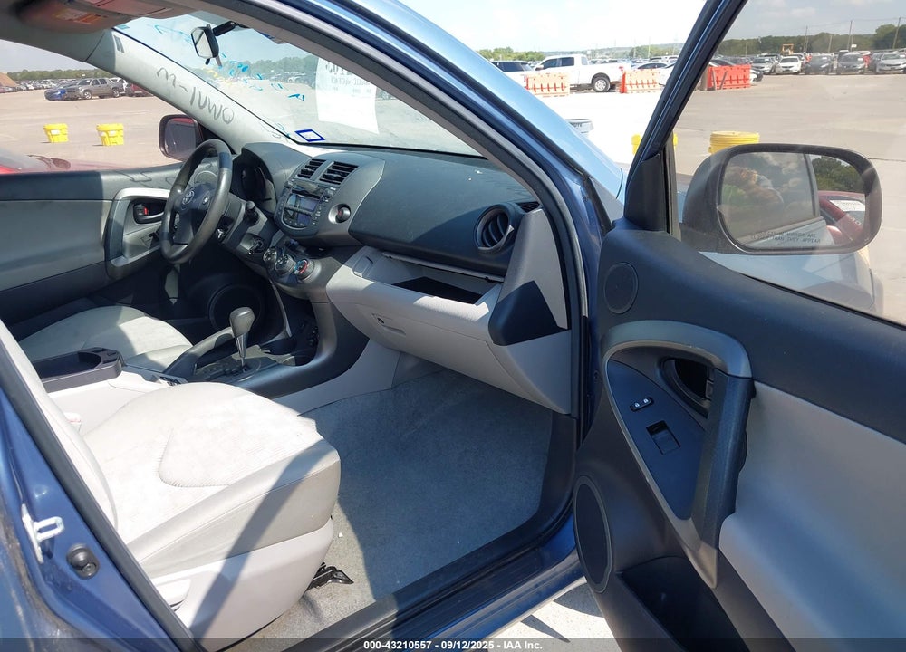 2010 TOYOTA RAV4 VIN: 2T3BF4DV0AW051581