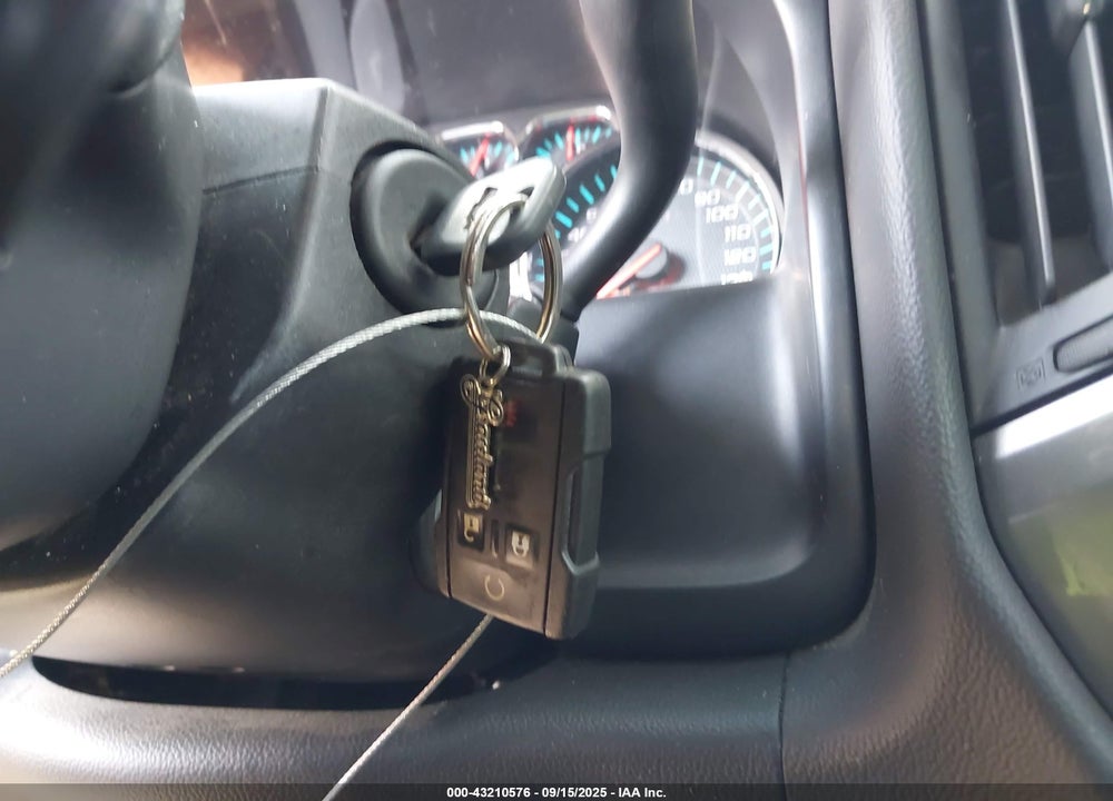 2018 CHEVROLET SILVERADO 1500 VIN: 3GCUKREC8JG276023