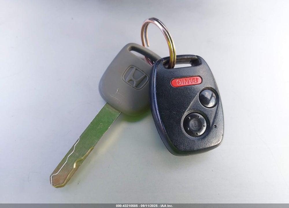 2008 HONDA CIVIC LX VIN: 1HGFA16588L010612