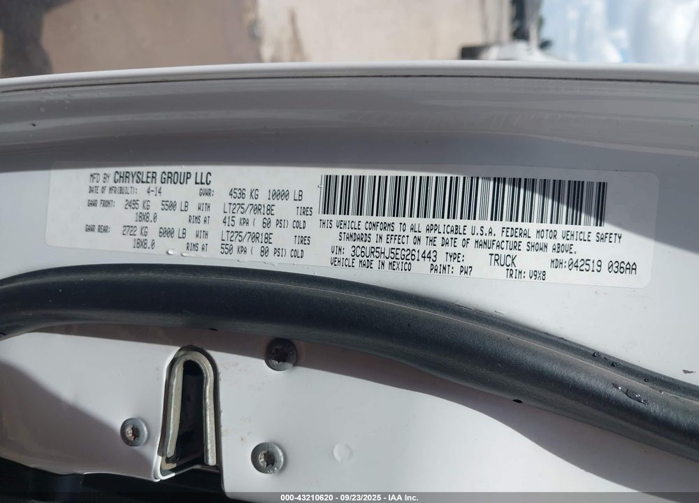2014 RAM 2500 TRADESMAN VIN: 3C6UR5HJ5EG261443
