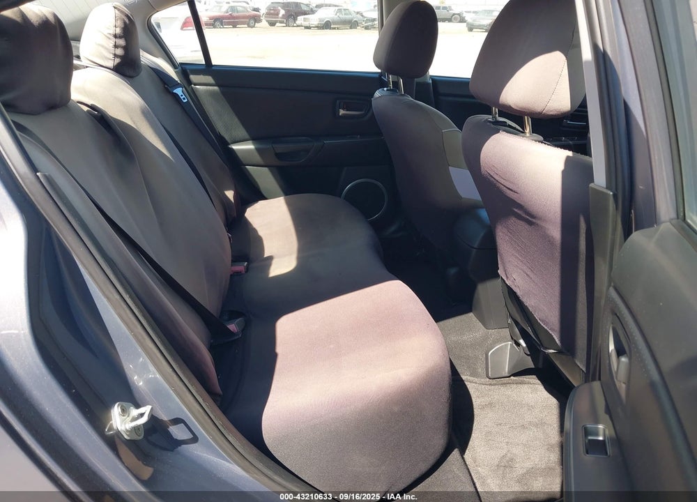 2007 MAZDA 3 S TOURING VIN: JM1BK324171633907