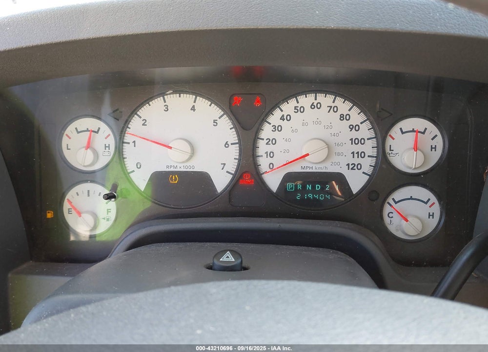 2008 DODGE RAM PICKUP VIN: 1D7HU18N28F597633