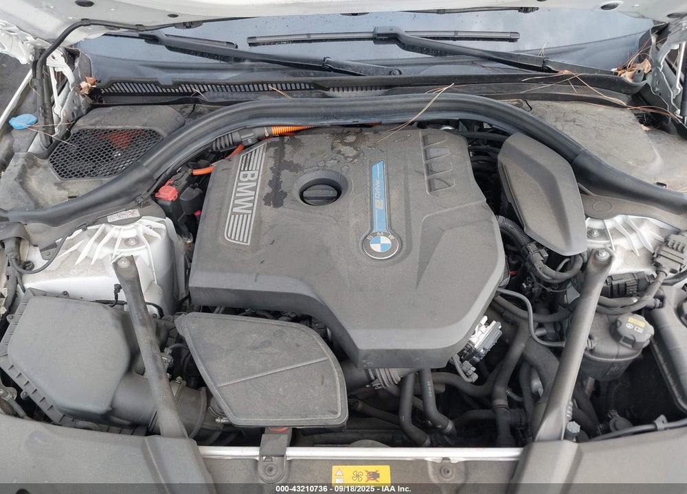 2018 BMW 5 SERIES VIN: WBAJA9C59JB033272