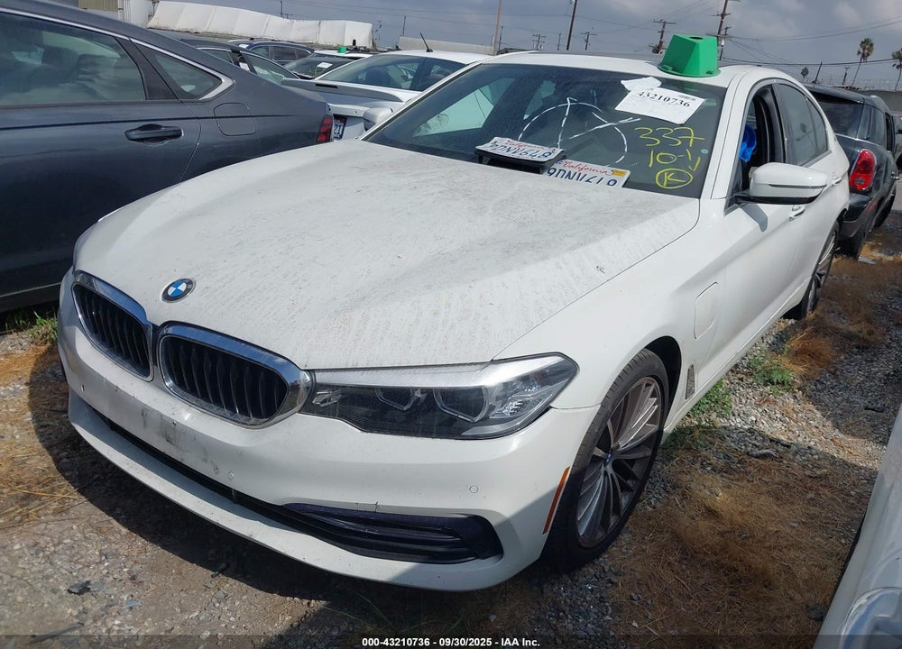 2018 BMW 5 SERIES VIN: WBAJA9C59JB033272