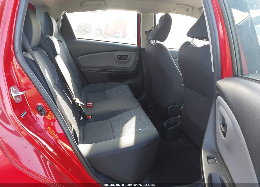 2016 TOYOTA YARIS VIN: VNKKTUD36GA058296
