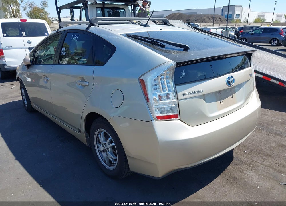 2011 TOYOTA PRIUS TWO VIN: JTDKN3DU5B0259448